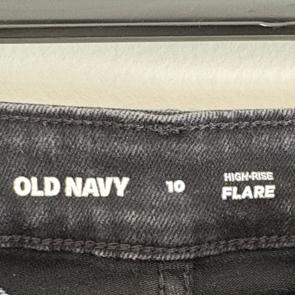 Old Navy High Rise Flare - Picture 2 of 3
